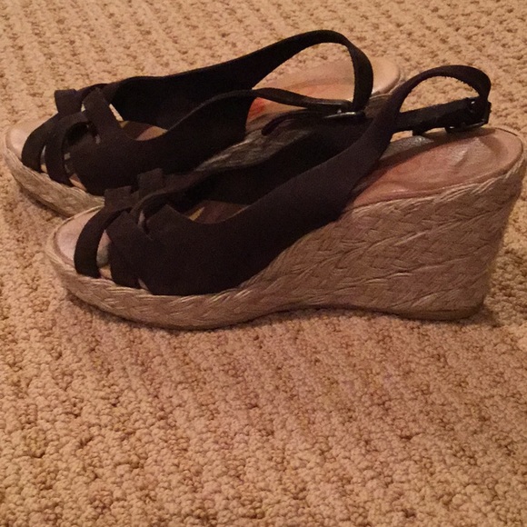 Brown suede woven wedge 3 1/2” heeled sandals - Picture 2 of 6